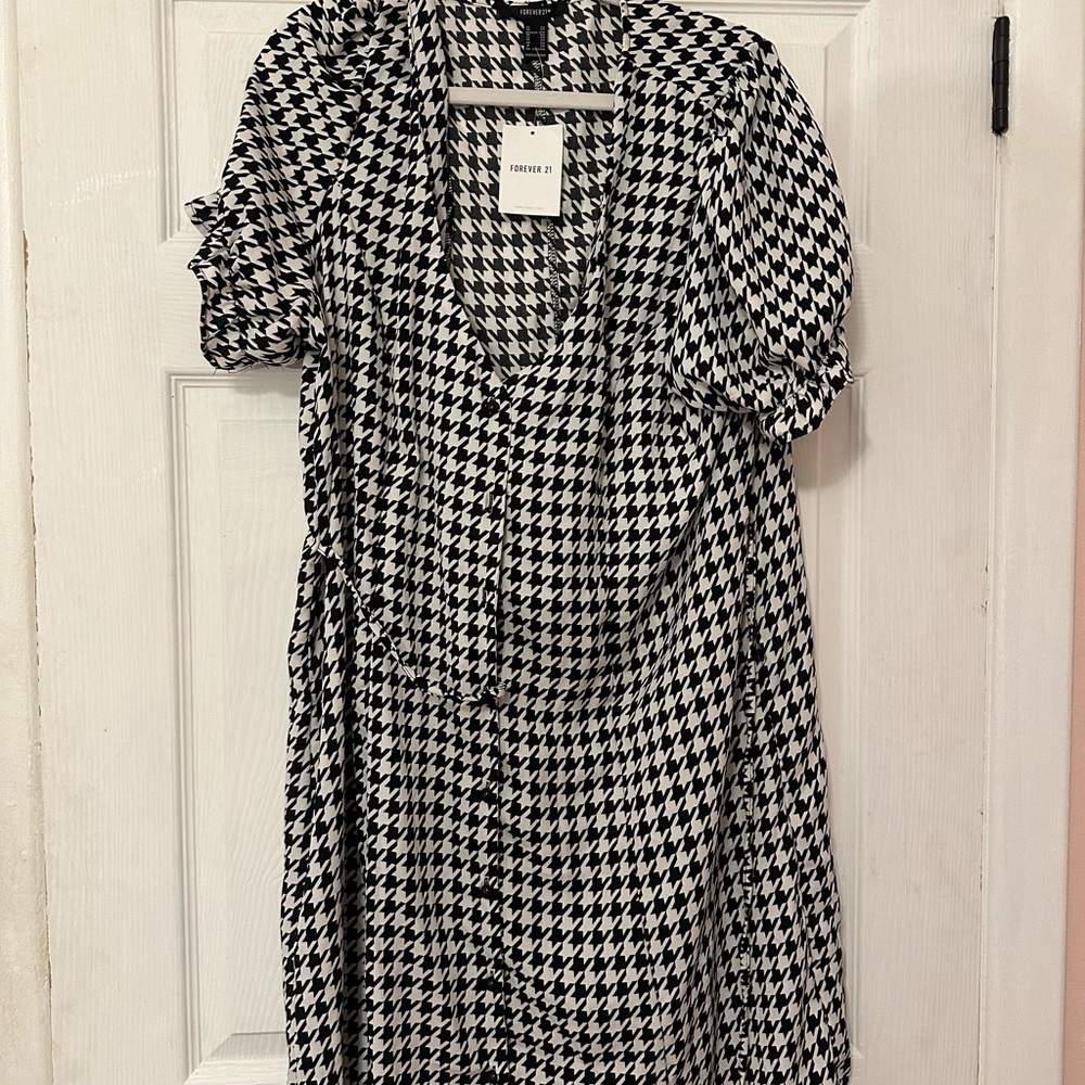 Black and White Houndstooth Dress